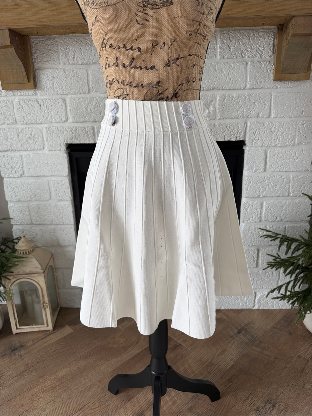 Guess Ivory White Pleated Emmie Sweater Skirt with Buttons